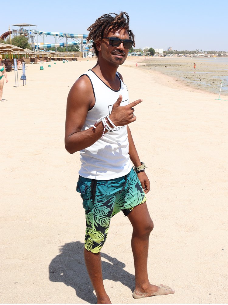 Kitesurf-Instruktor-Gemy-Trainer-Team in Hurghada