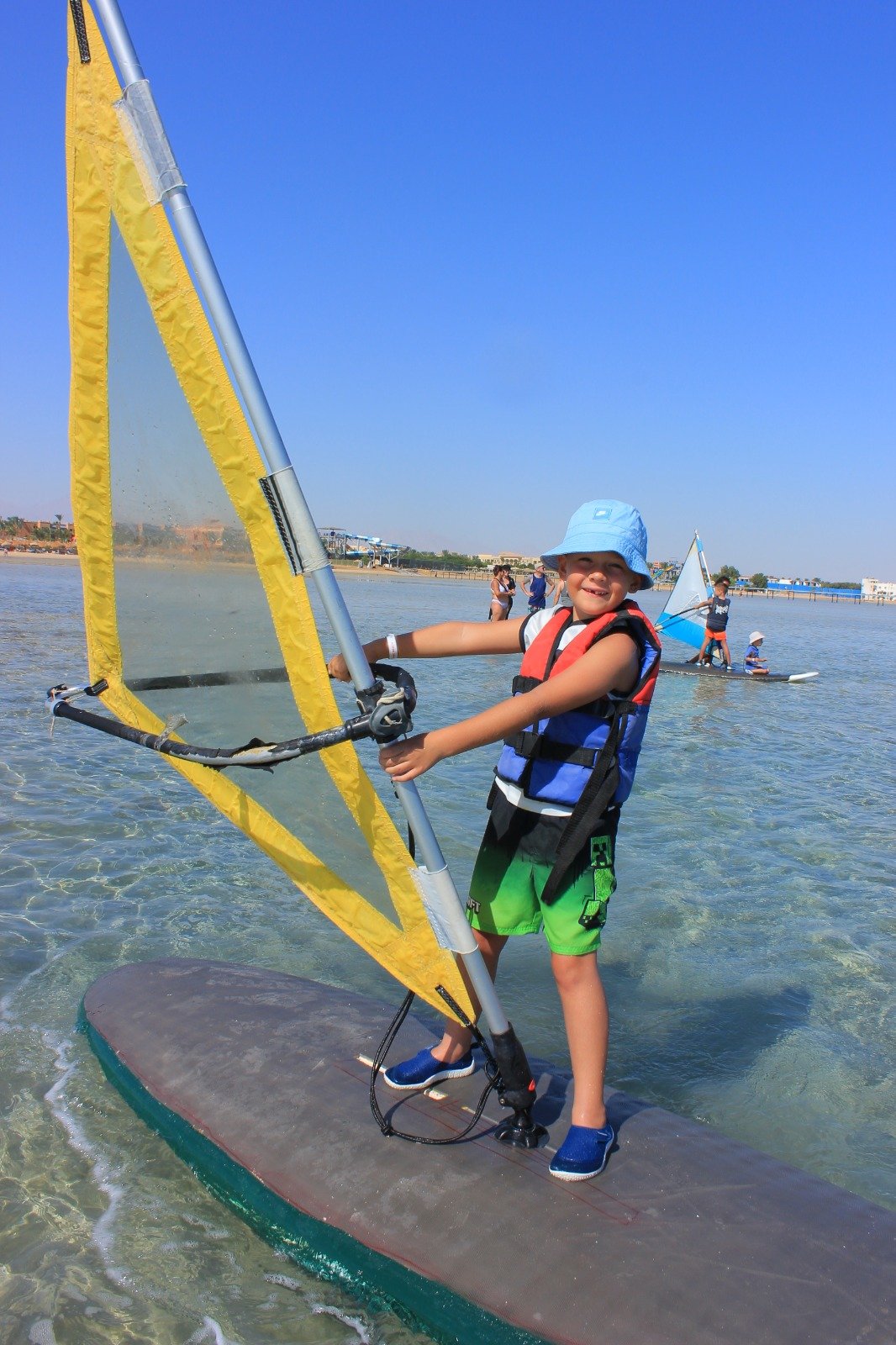 windsurfing hurghada