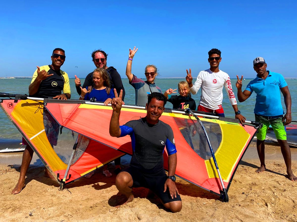 Masters Surf School Mejor Equipo de Centro de Kitesurf de Hurghada