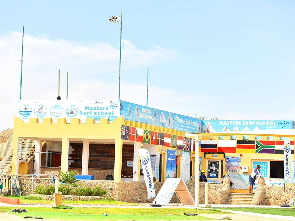 Maîtres École de surf Hurghada Kitesurf Lagon